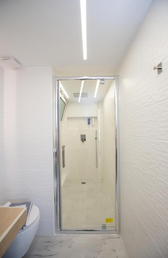 Melma Properties - Aria-Piraeus Central Penthouse Экстерьер фото
